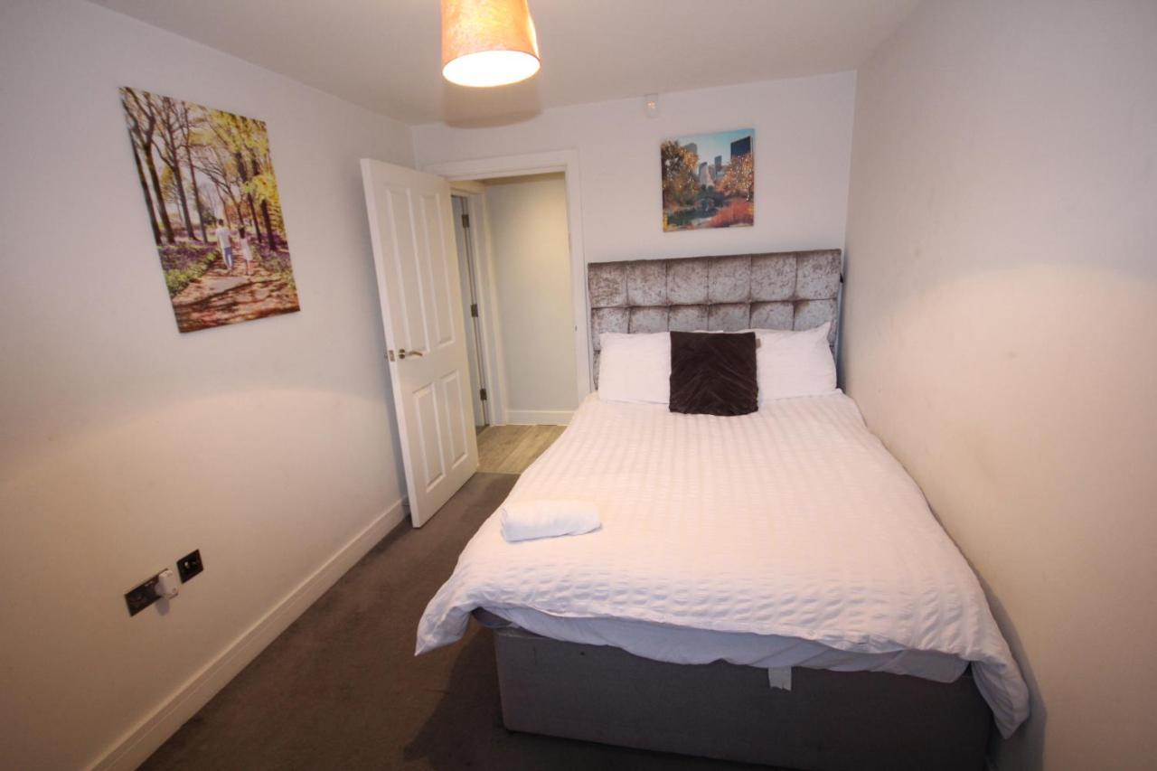 Holden Court Apartments - Apt 3 West Drayton  Bagian luar foto