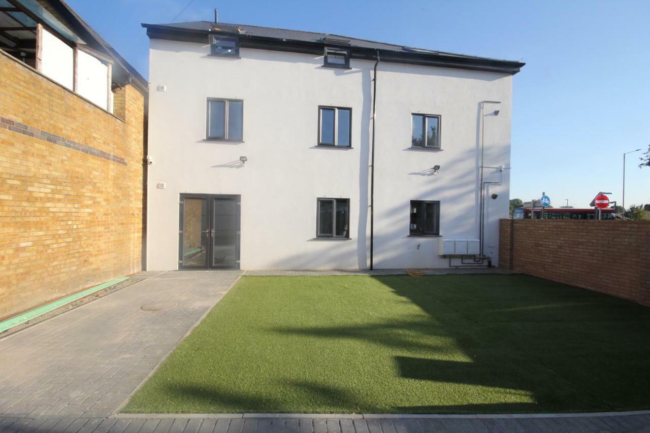 Holden Court Apartments - Apt 3 West Drayton  Bagian luar foto